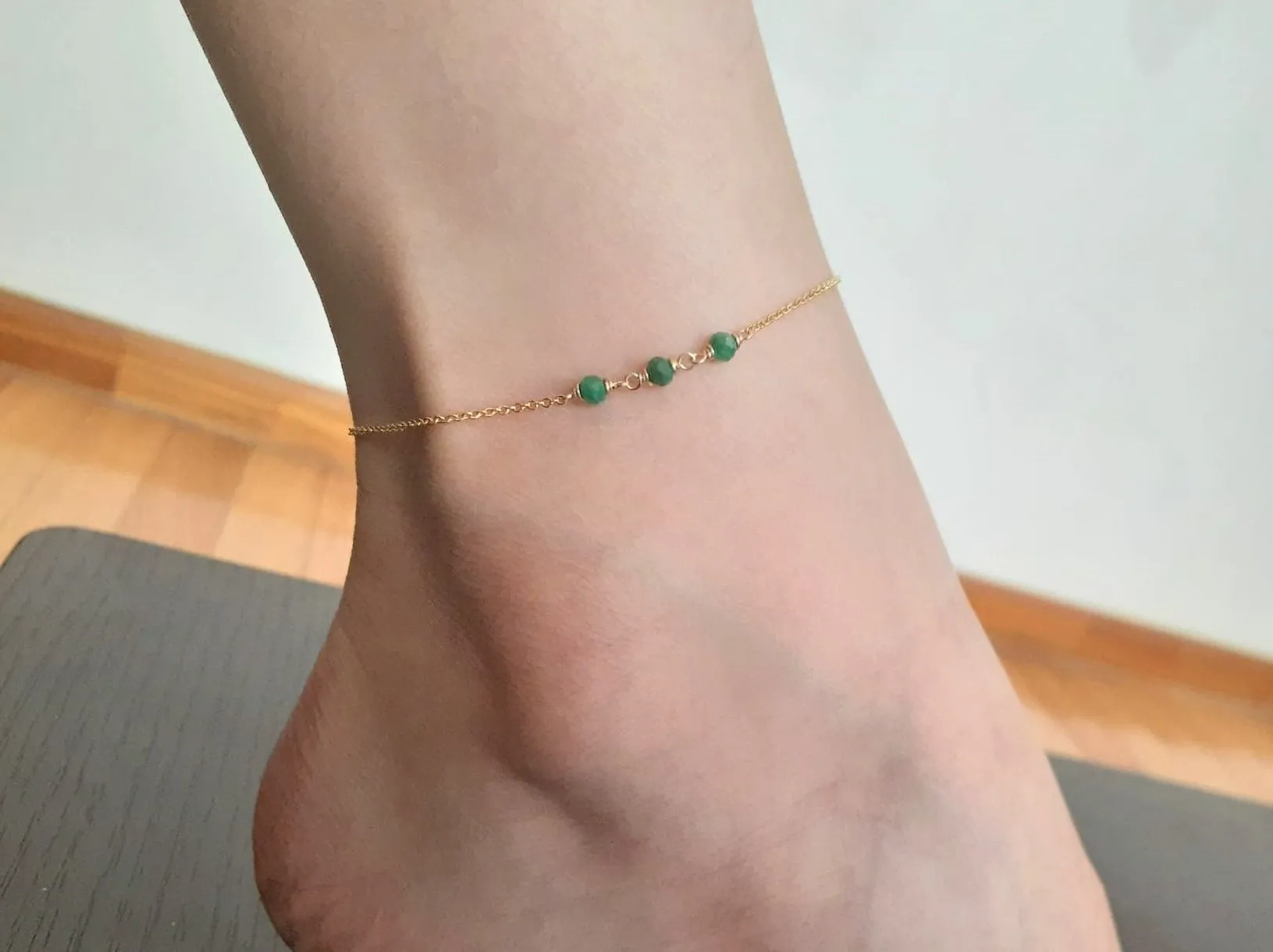 Dainty Emerald Anklet