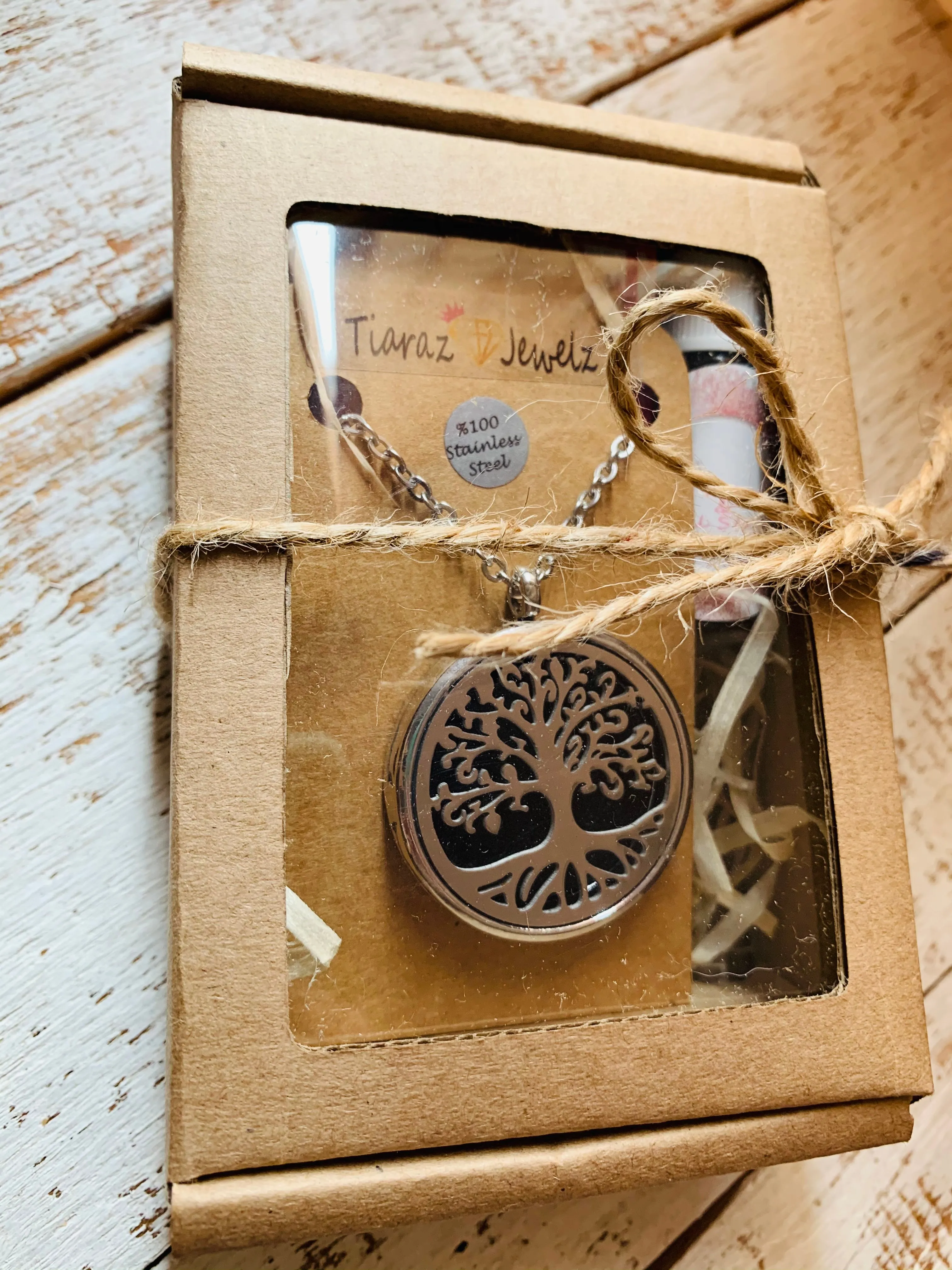 Stainless Steel Tree Of Life Essential oil Diffuser Necklace with 5ml Essential oil