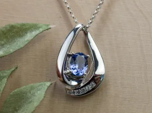 Tanzanite Pendant; Natural Tanzanian Tanzanite; 1.365cts