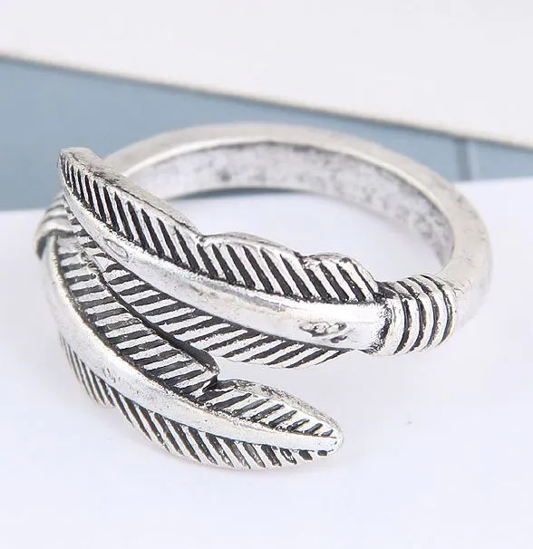 TR13 Silver Feather Design Toe Ring